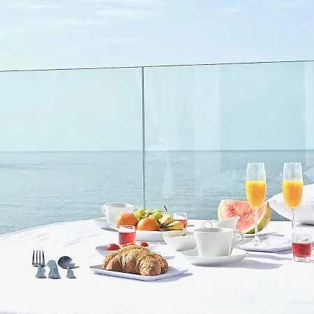 Sunny Day Deluxe Apartman