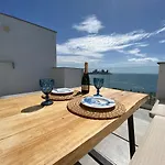 Sunny Day Deluxe Apartman *